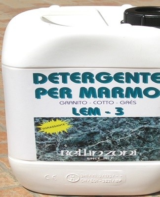 Concentrated detergent designed to remove dirt, stains from marble, granite, ceramics.