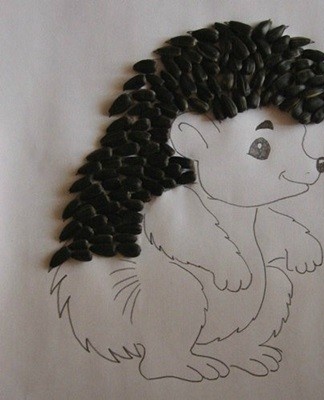 What glue is better for gluing seeds on paper and the choice of ways to make crafts