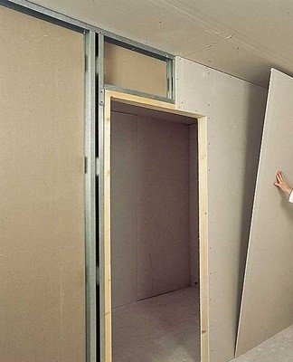 Some people think that drywall should only be attached to a metal frame, but that is not the case.