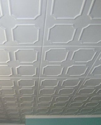 To make the finish harmonious, they make up the layout of the panels.