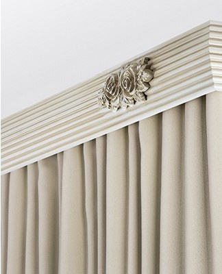 The domestic enterprise manufactures and sells round and profiled curtain rods.