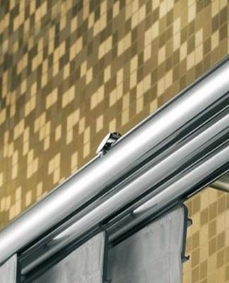 The cornices are delivered with a complete set of fittings.