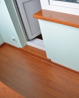 In finishing works, silicate paints based on water glass are often used.