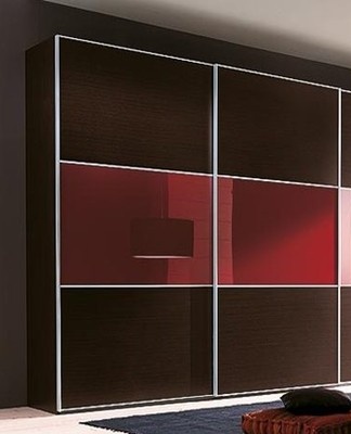 Sliding wardrobes are distinguished by thoughtful design, quality and consideration of fashion trends.