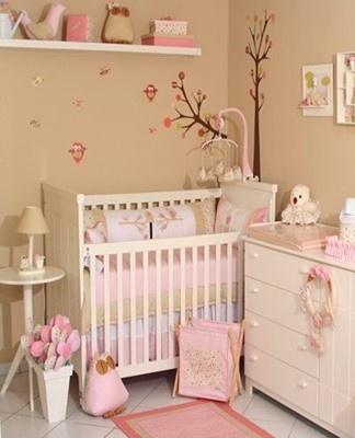 Choosing a design for a nursery for a newborn, color options and style