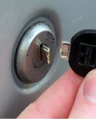 There are other easy ways to break a product in the lock.