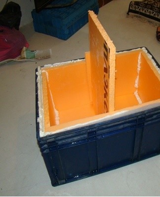 Penoplex plates should be leveled immediately after they are applied to the wall, without waiting for the glue to dry.