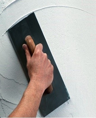 Finishing material can be putty on the walls after drying and grouting the starting layer.