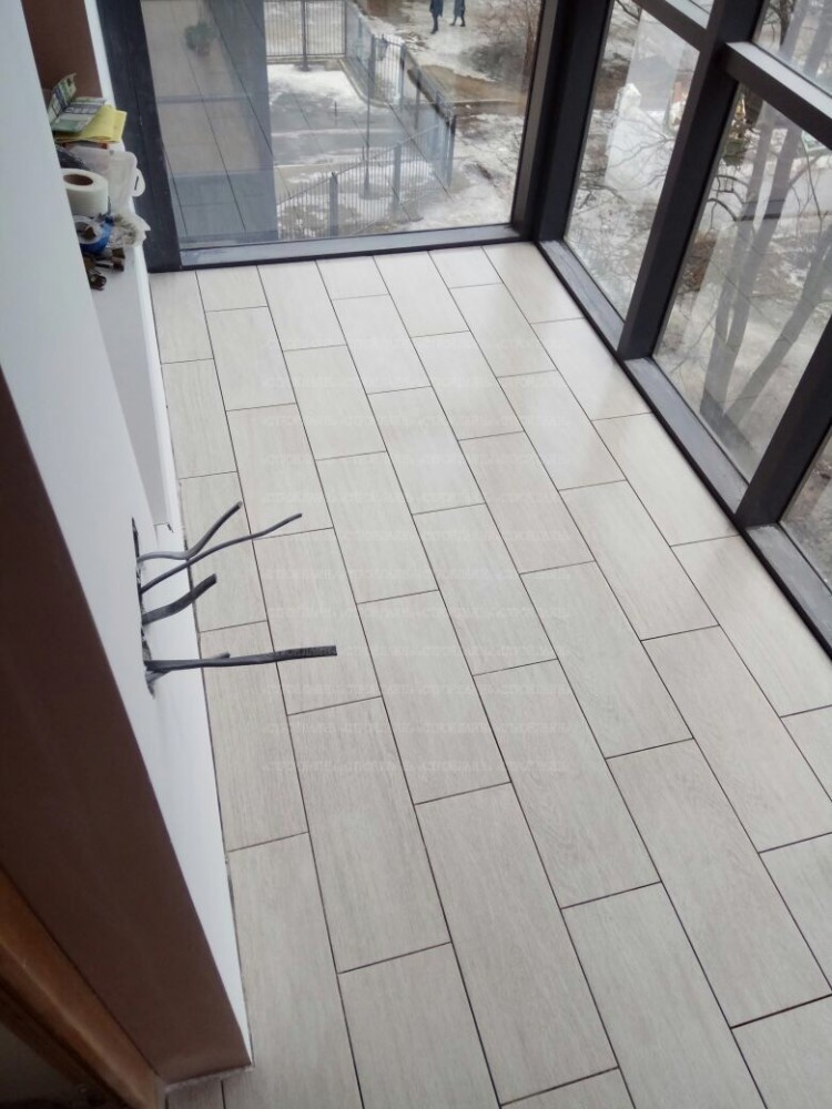 tiling on the balcony