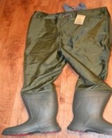 To better glue the seam of fishing overalls, the choice of compositions and instructions