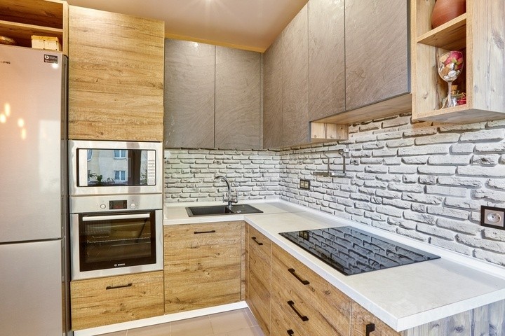 Earth and Tree Associated