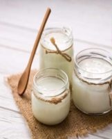 Conditions and rules for storing sour cream, at what temperature and where