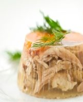 How much jelly can be stored in the refrigerator and under optimal conditions