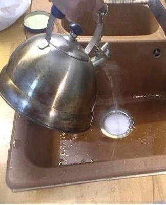 boiling water for pipes