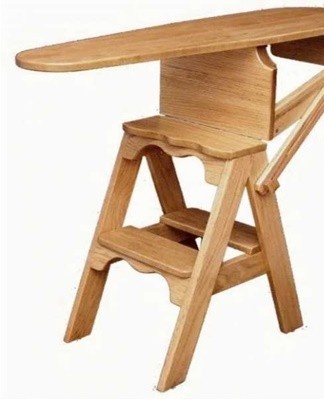 Untrimmed panels or used building materials are used as the starting material.