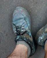 How to quickly wash shoe paint from shoes, the best cleaning methods