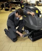 Repair instructions for a scrubber drier and when to return to service