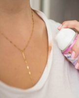 How to remove sunscreen, TOP 4 of the best remedies