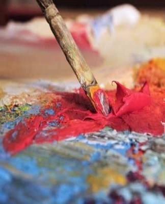 What paints should be mixed to get a burgundy color and shade table