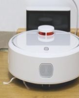 How to properly disassemble and clean the Xiaomi vacuum robot, steps and tips