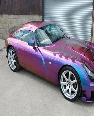 Manufacturers offer basic colors of red, yellow, blue, purple, green and others.