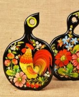 Top 4 Types of Paints to Paint on Wood and What to Draw for Beginners