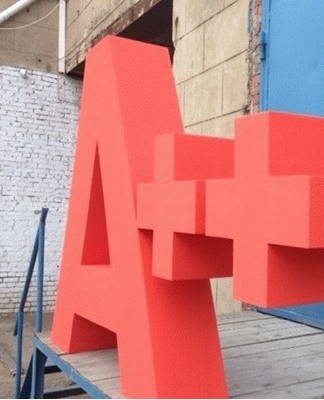 It is recommended to prime the cleaned surfaces with an acrylic primer.