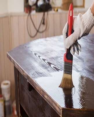 To paint wooden furniture, you need a special primer.