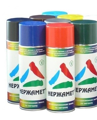 Decorative spray paints have a number of advantages over other types of paint.