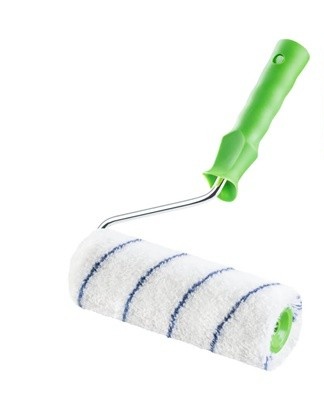 Comes with a roller to use brushes to paint corners and tight spots.