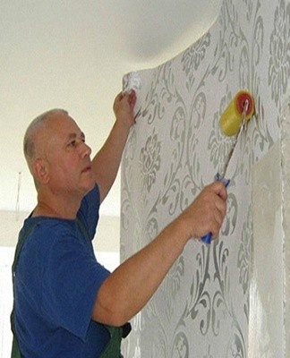 After cleaning, the wall is checked for cracks, irregularities, dents, holes, chips.