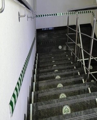 Several factors affect the level of fire resistance of a building.