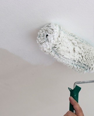 If desired, you can give the snow-white composition any shade you like.