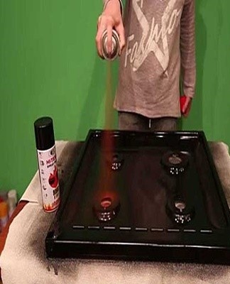 The tile should be painted in accordance with the instructions for use of a particular composition.