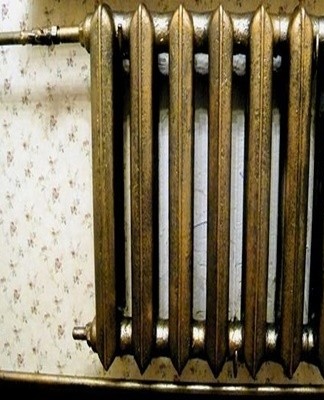 Bronze paint is no different from any other paint and varnish material.