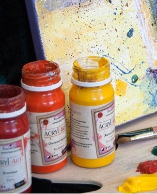 Acrylic colorants are classified in different ways: according to the type of components, characteristics and other properties.