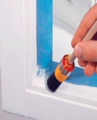 To improve adhesion, it is recommended to sand the plastic with a fine-grit emery paper.