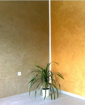 Textured paints take 6-8 hours to dry completely in an apartment.