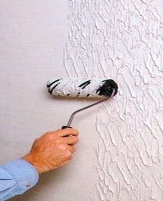 Surface painting is carried out in three stages