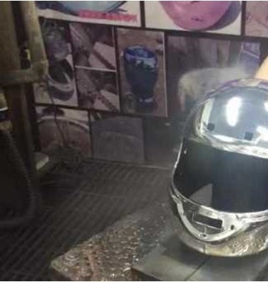 Mirror paint on the helmet