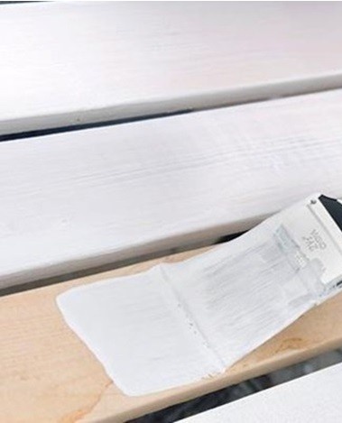 primer for wood under varnish