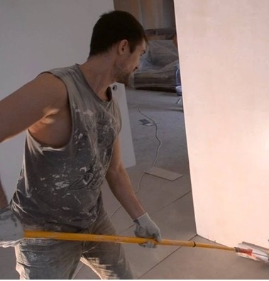 do i need to prime the wallpaper before painting