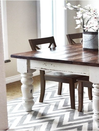 painting a wooden table